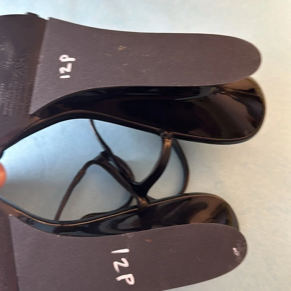 Zara Wedge Sandals — Black (Size 10)